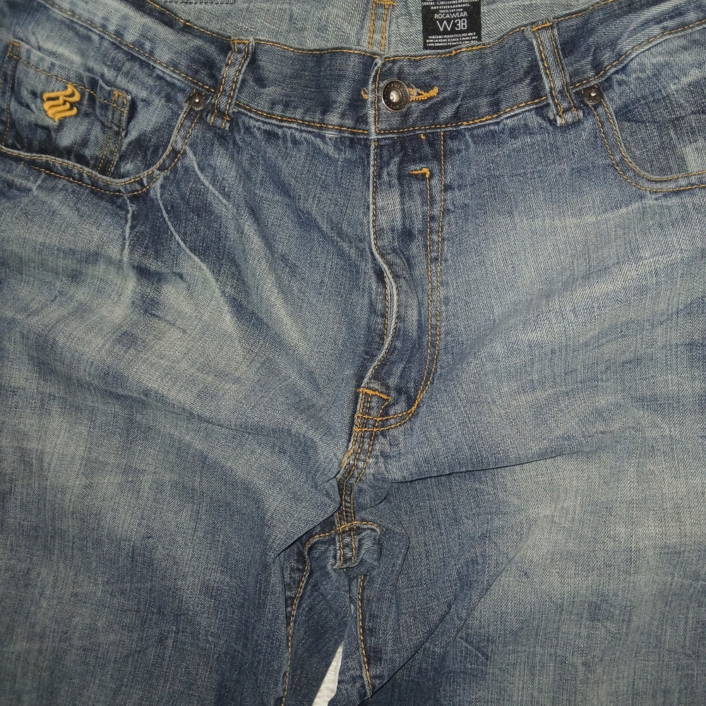 Vintage Rocawear Jeans - Picture 3 of 4